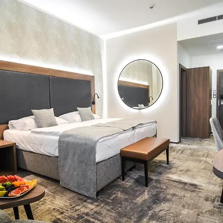 Hotel Galant 4*