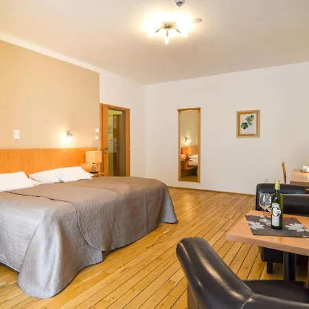 Galant Hotel