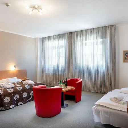 Galant Hotel 4*