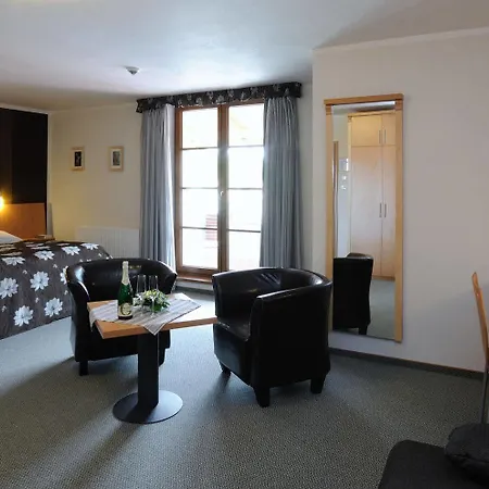 Galant Hotel 4*